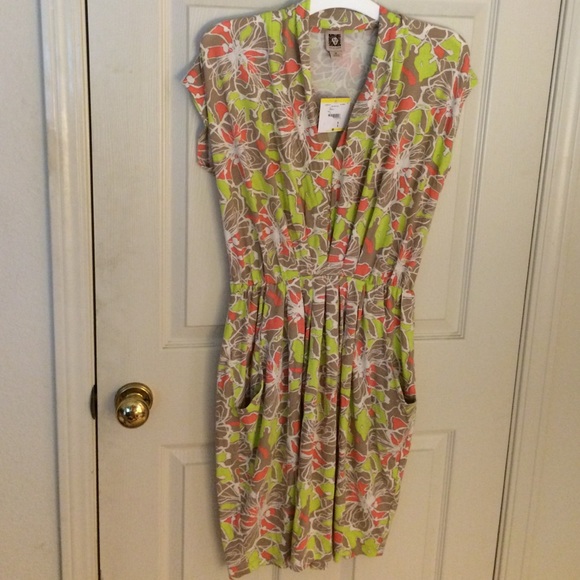 Anne Klein dress size M NWT