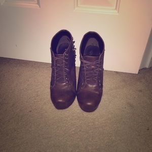 Brown vintage spike heels