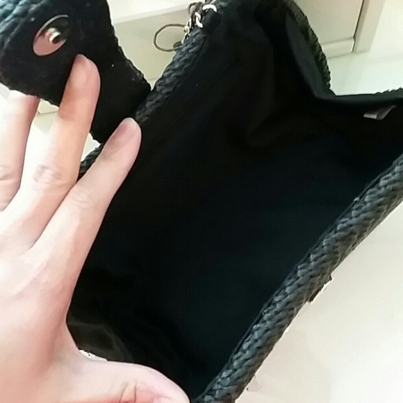 Black Handbag/Clutch - Picture 2 of 3