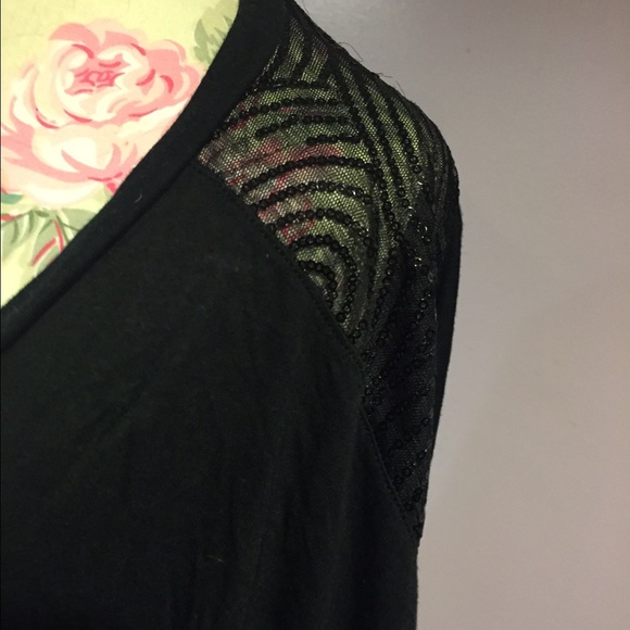 Black sequin top - Picture 2 of 2