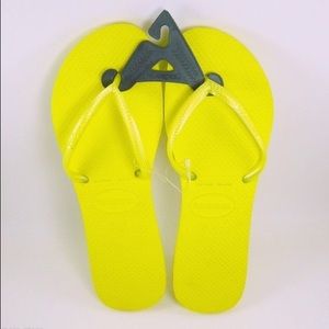 Original Brazilian Havaianas Sandals size 9 / 10