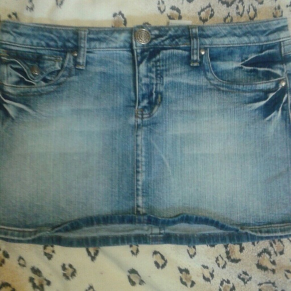 Super cute jean mini