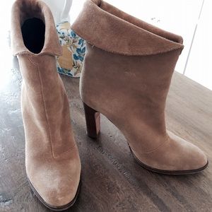 Michael Kors Tan Suede Fold Over Boot size 6.5