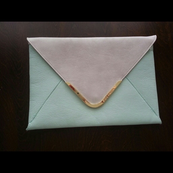 Steve Madden clutch