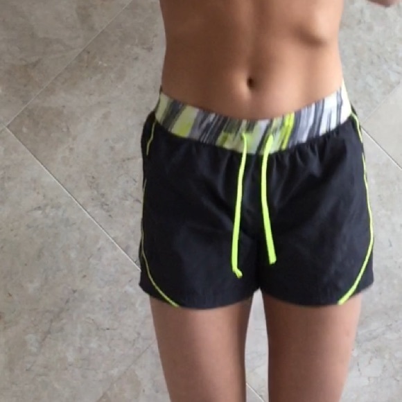 CHAMPION ATHLETIC SHORTS