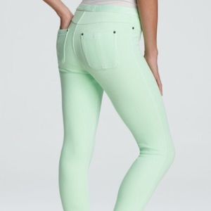 Hue Leggings | Neon Mint Green