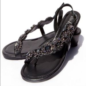 Fibi & Clo Black Burst Cascade Wedge