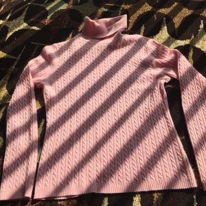 ✨🚨Beautiful Ann Klein Sport Sweater 🚨✨