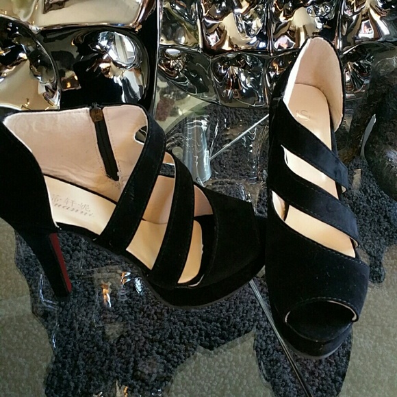 🎀 SEXY BLACK PLATFORMS 🎀