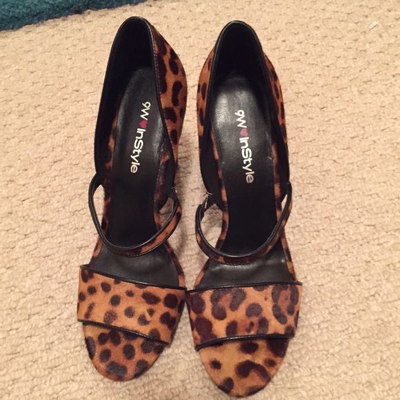 Brand New Nine West leopard heels!!!! Size 8.