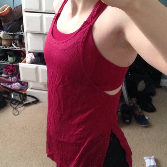 Lululemon stash it tank