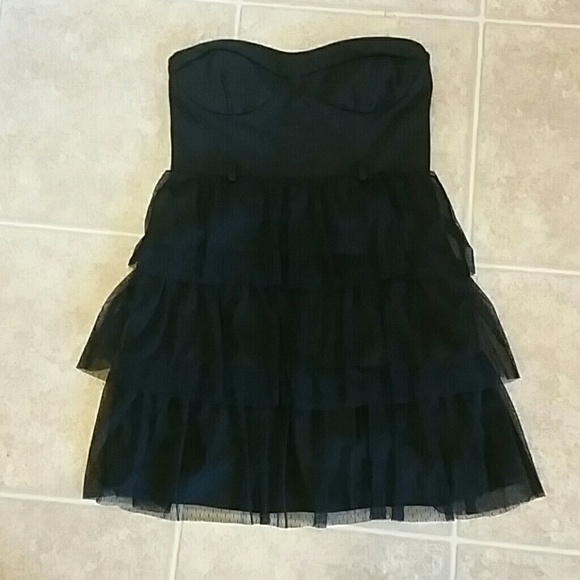 Super cute party dress!