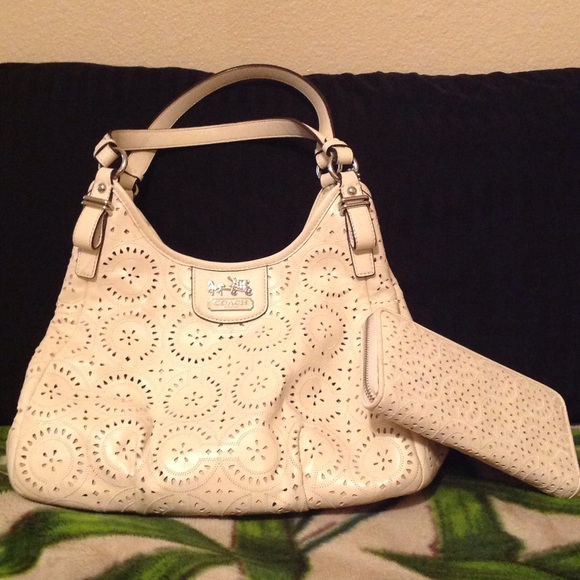 Cream Leather Coach Madison Maggie Laser Cut purse