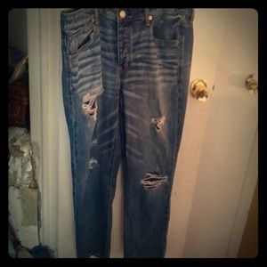AMERICAN EAGLE boyfriend jeans