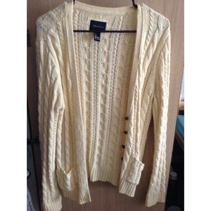 Cream-Colored Knit Cardigan