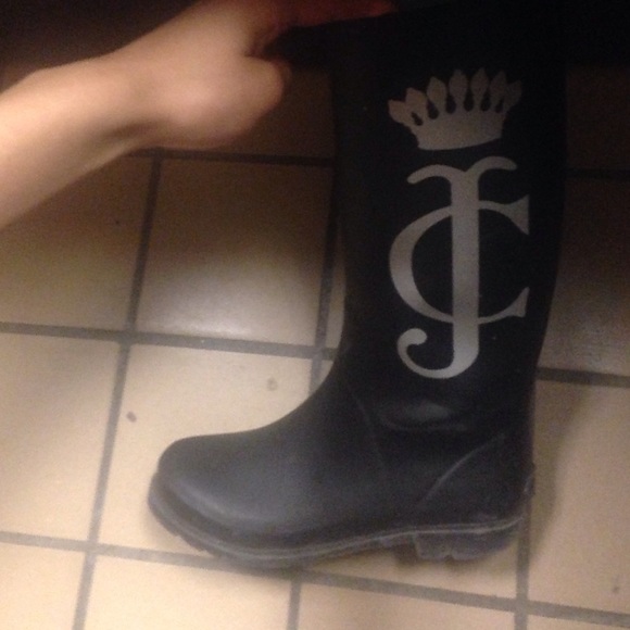 Juicy couture boots SOLD ON MERC@r❗️❌❌❌❌ - Picture 1 of 2