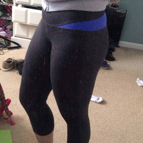 Calvin Klein quick dry capris