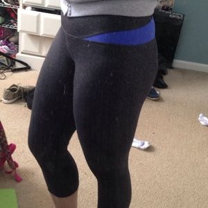 Calvin Klein quick dry capris