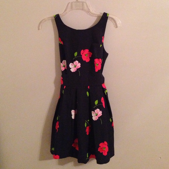 Navy and pink floral Hollister dress