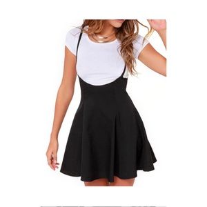 Black suspender skirt