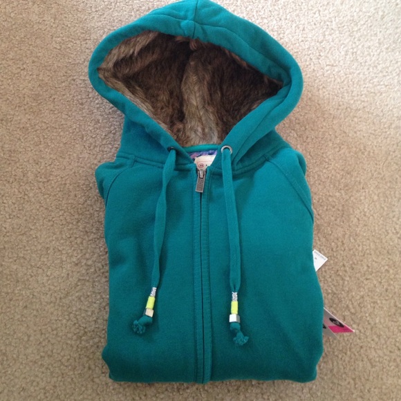 ❌SOLD❌ 🎀 Roxy Teal Sweater 🎀 - Picture 4 of 4
