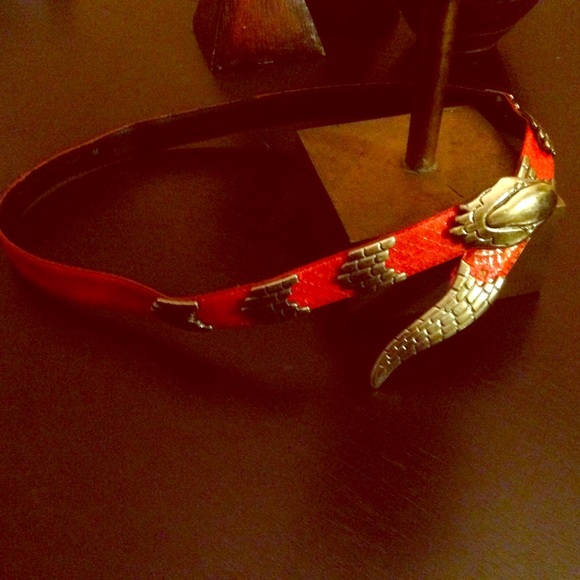 Morgan Taylor genuine snakeskin red fashion belt
