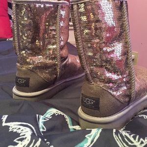 Silver Sparkly Uggs