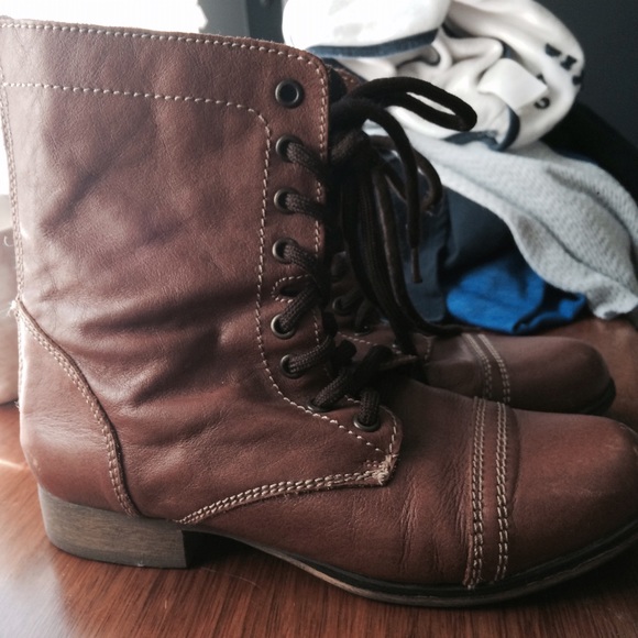 Steve Madden boots - Picture 1 of 2