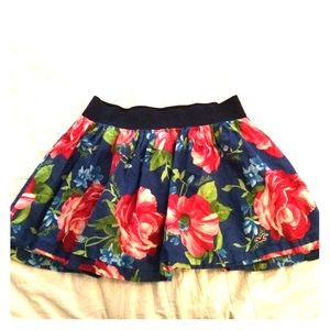 Flower skirt with elastic waistband