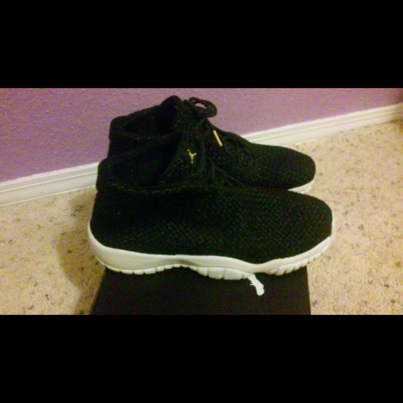 Jordans - Picture 2 of 3