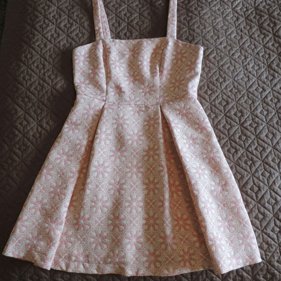 F21 coral and white dress - Picture 2 of 4
