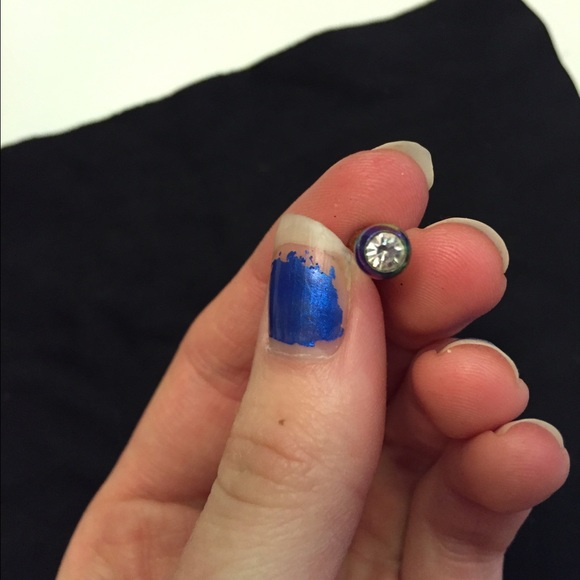 Cartilage piercing