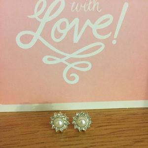 Pearl and diamond earrings