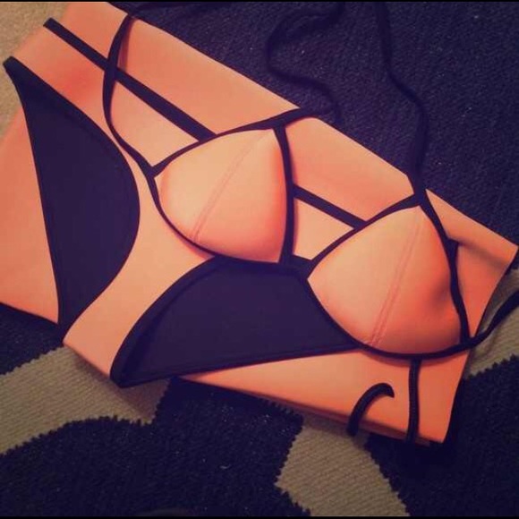 Arizona Sunset Triangl Bikini Top ONLY - Picture 1 of 4