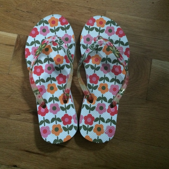 Vera Bradley Flip-Flops