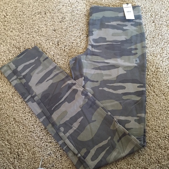 Camo leggings