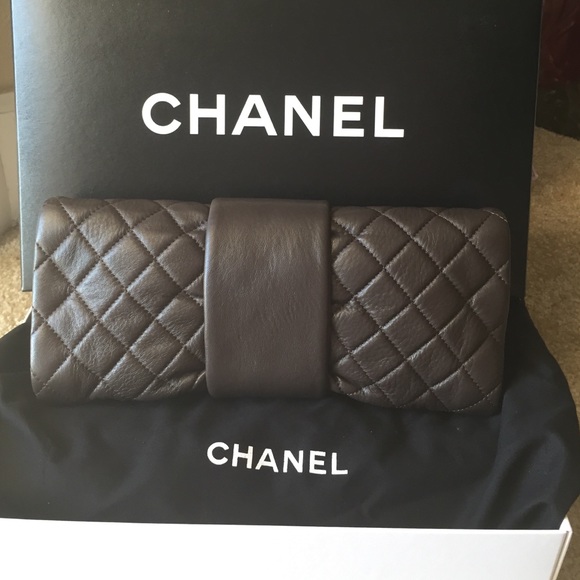 🚫TRADED🚫 💟Chanel💟 - Picture 2 of 4
