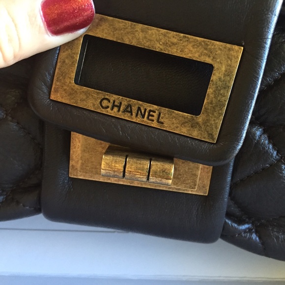 🚫TRADED🚫 💟Chanel💟 - Picture 4 of 4