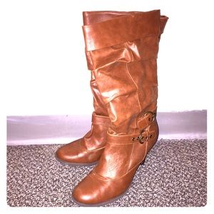 Size 11 brown boots