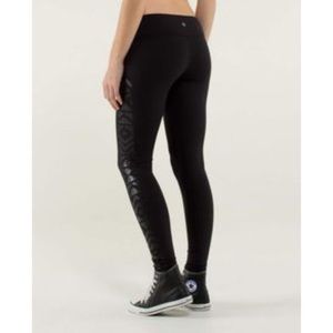 LULULEMON Wunderunder Black Tribal Pants!