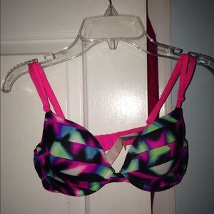 VS Pink Wear Everywhere Lightly Lined Bra