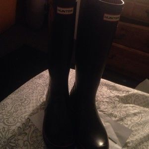 HUNTER RAIN BOOTS