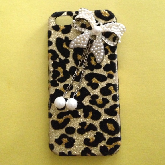 Cheetah pearl iPhone 5/5s case
