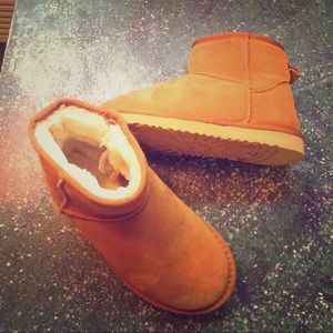 Mini uggs