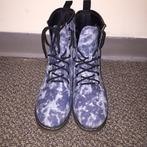 Blue camo boots