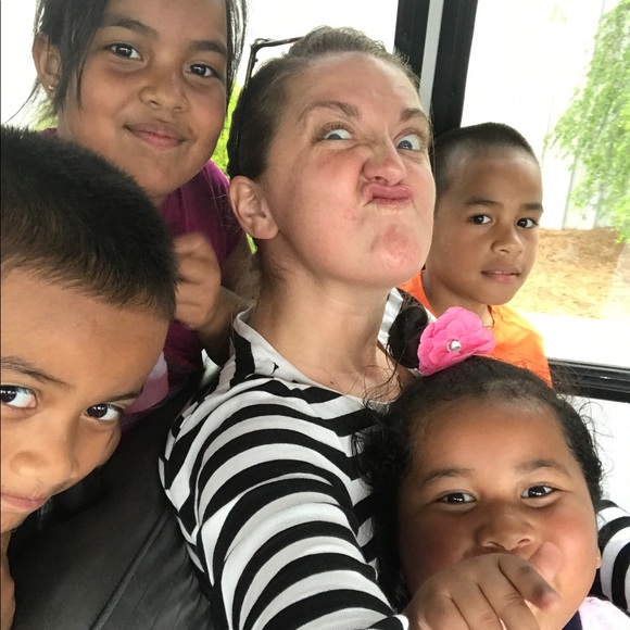 Meet your seller: Jillian Alexandra - Picture 12 of 16