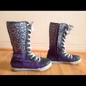 Girl's Enzo lace up purple leopard boots
