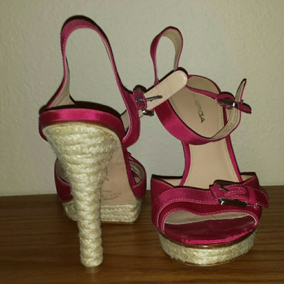 Via Spiga pink heels - Picture 3 of 3