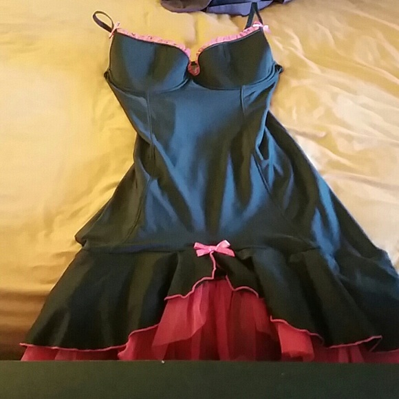 Sexy, black & pink lingerie