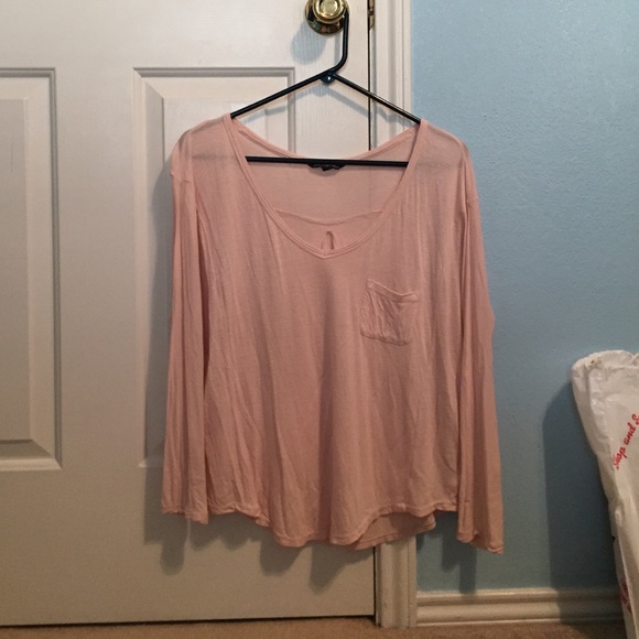 Light pink quarter sleeved shirt